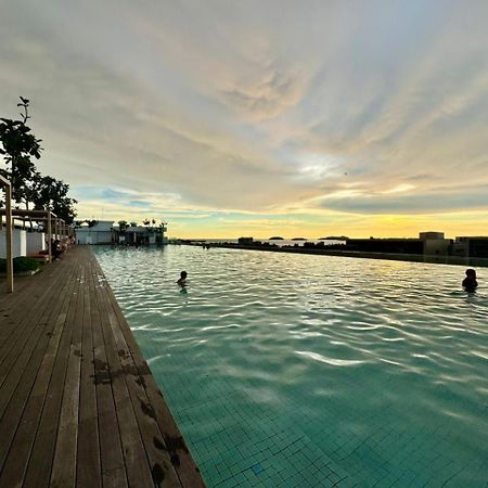 Sa Sutera Avenue Homestay Opposite Imago Kk Kota Kinabalu Exterior photo