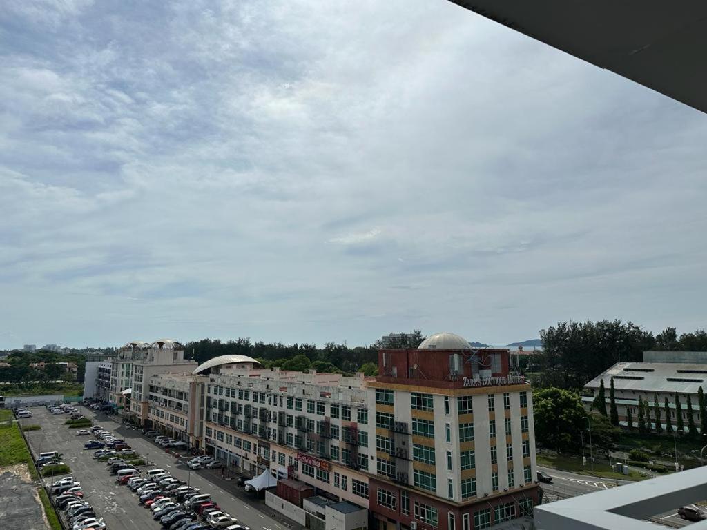 Sa Sutera Avenue Homestay Opposite Imago Kk Kota Kinabalu Exterior photo