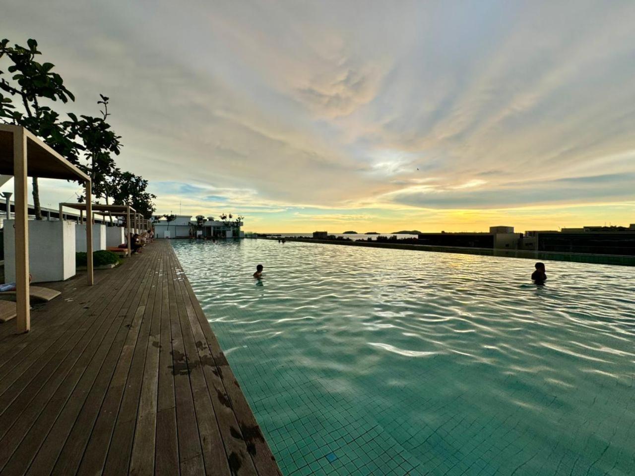 Sa Sutera Avenue Homestay Opposite Imago Kk Kota Kinabalu Exterior photo